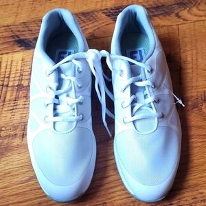 FootJoy Leisure Sz. 8.5 Athletic Golf Shoes NWOT